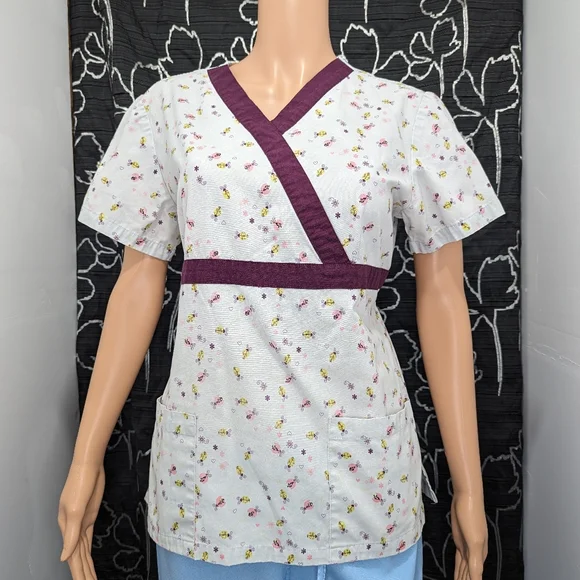 SCRUB SHIRT - Picture 2 of 3